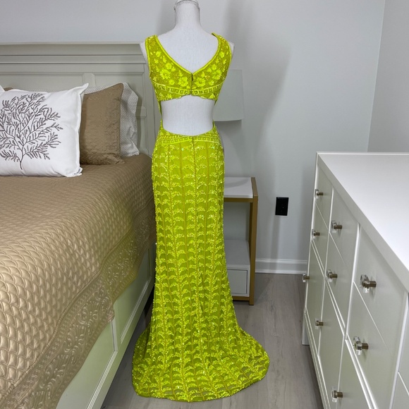 Rachel Allan Neon Green Prom Dress Size 6 - Picture 10 of 14